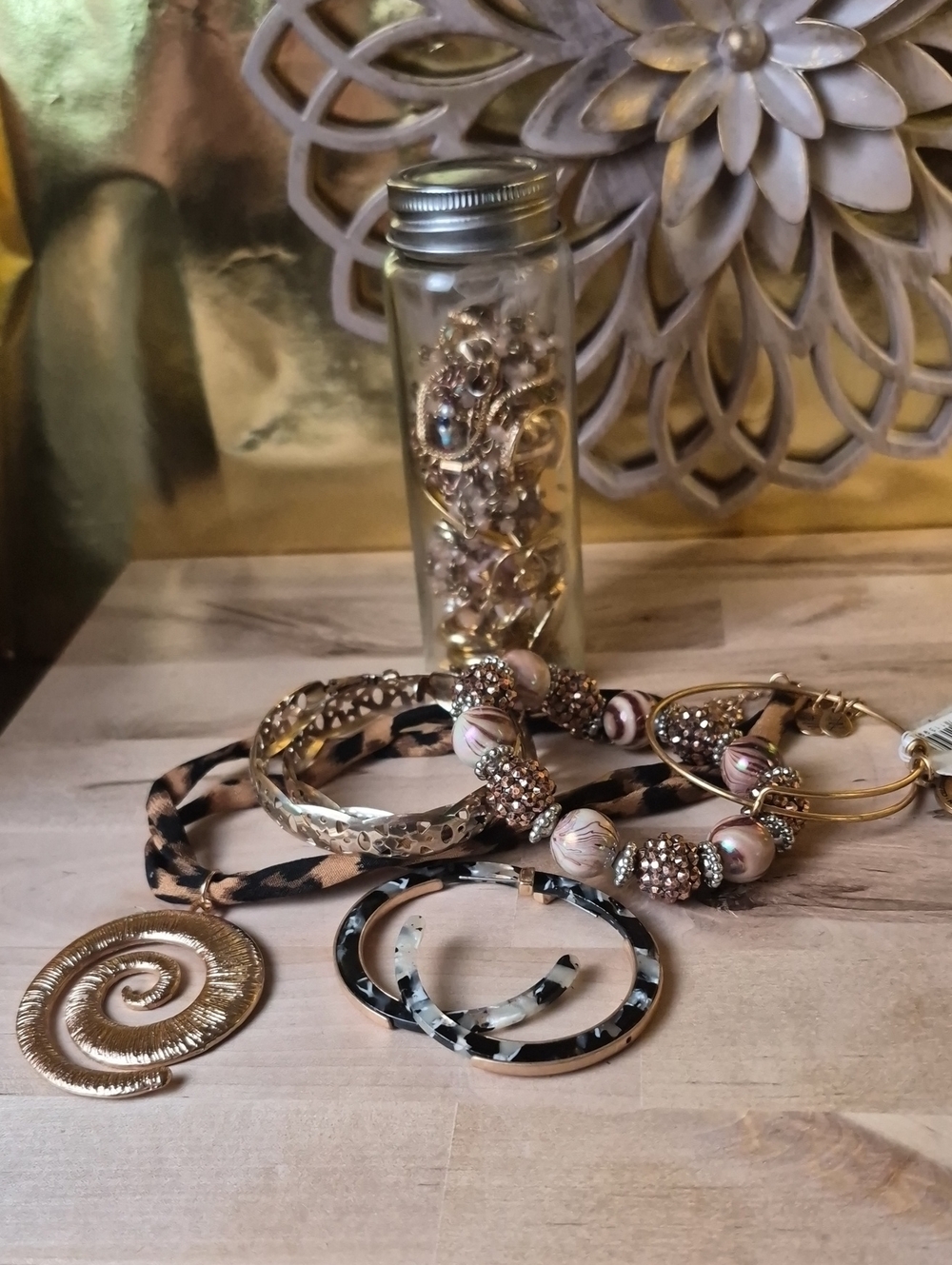 Mystery JAR W/ OVER 25 PIECES. Gold And ROSE TONE, ALL WEARABLE